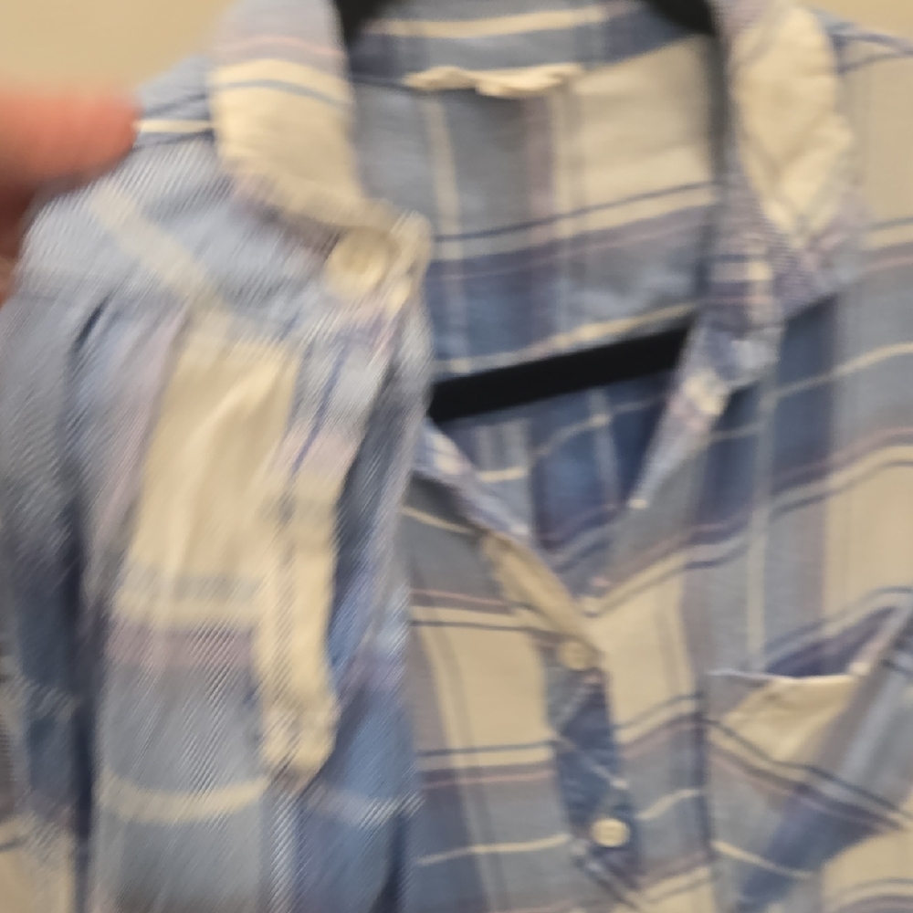 beachlunchlounge Blue and White Plaid Women's Button Down Shirt - Picture 5 of 8